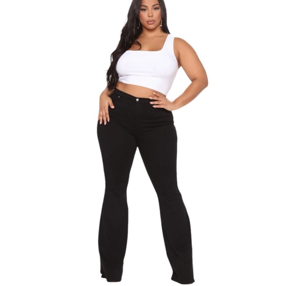 Fashion Nova Women’s Tall Super Stretch Flare Jeans Black Size 16 NWT - Picture 1 of 5